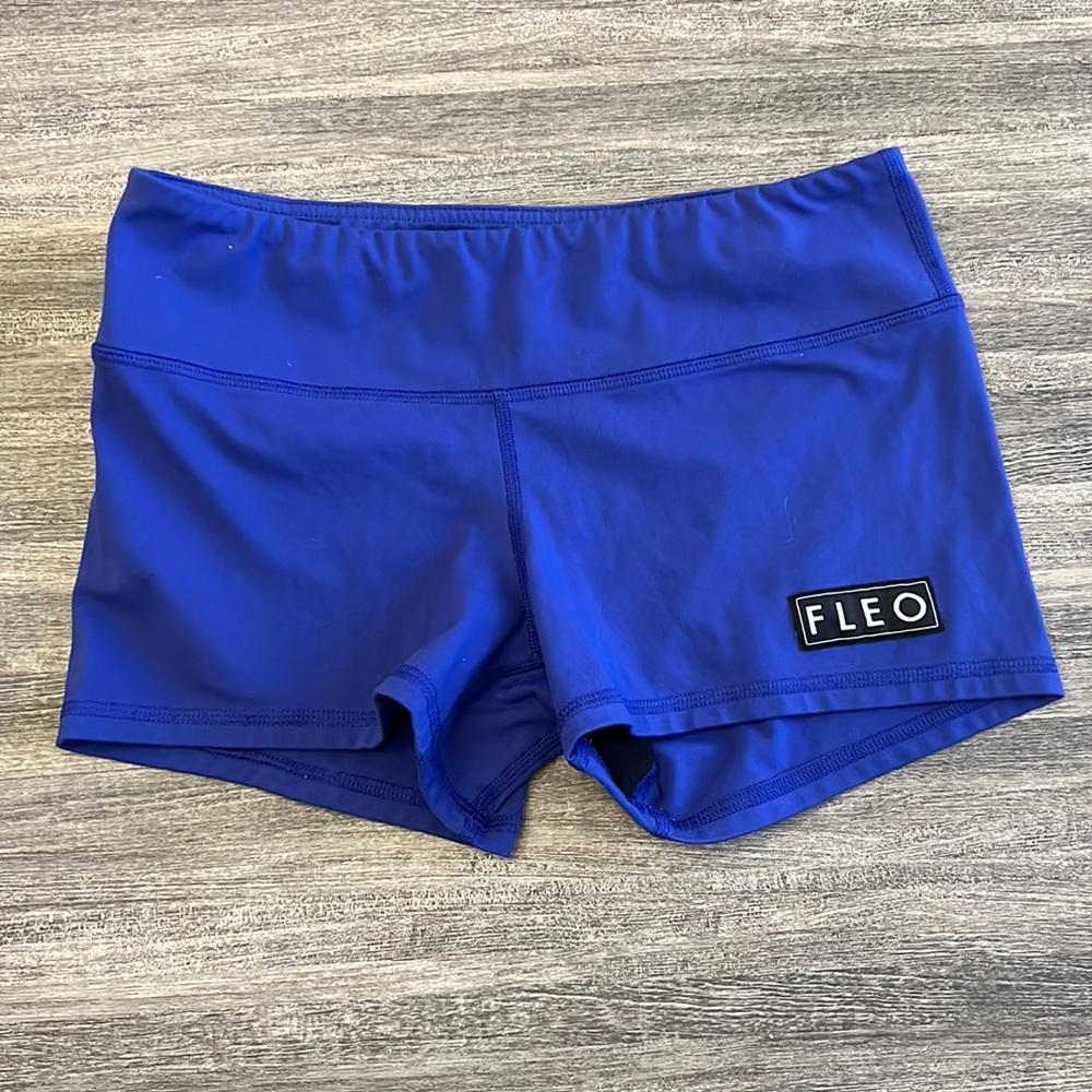 Fleo shorts like new